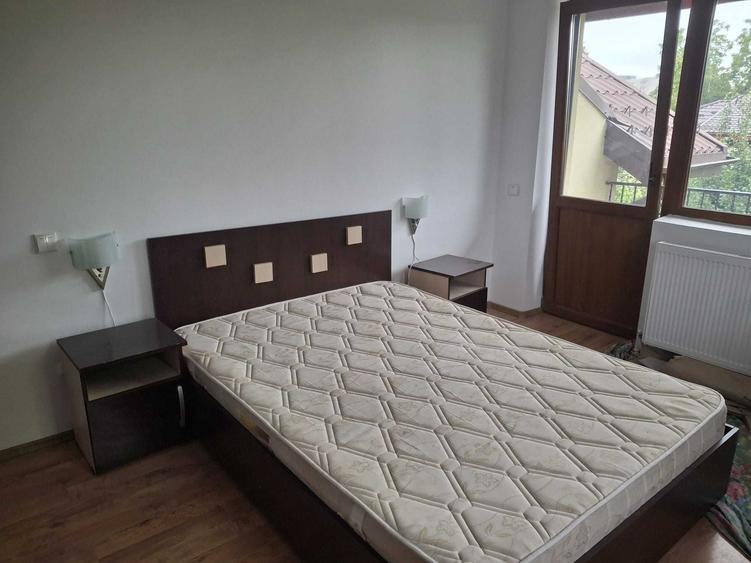 Camere de inchiriat la o casa si curte in Iasi - 5
