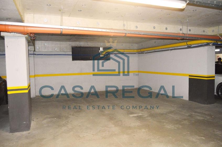 Apartament cu 3 camere semidecomandat, mobilat în Central