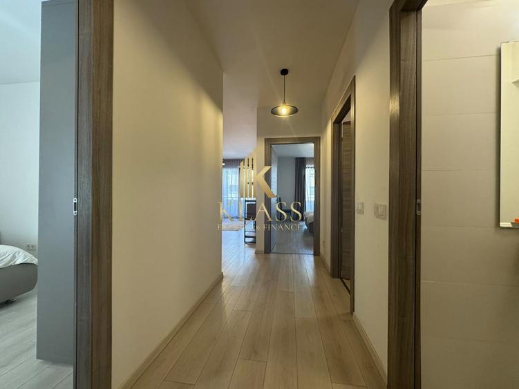 Apartament cu 3 camere semidecomandat, mobilat în Unirii