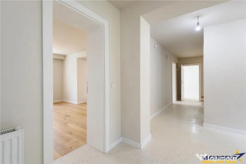 Casă cu 6 camere cu Teren 623 Mp în Centrul Istoric