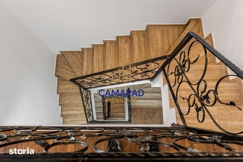 Casă cu 8 camere cu Teren 1000 Mp în Central