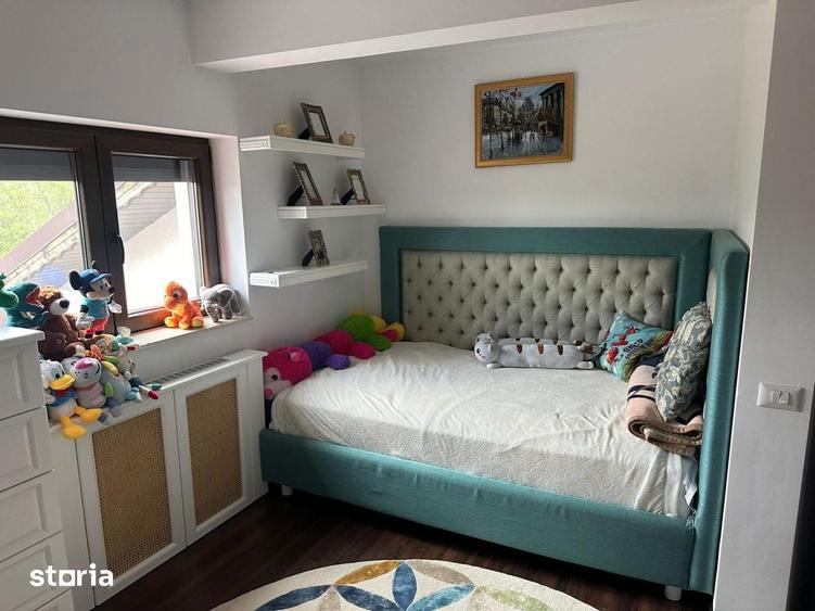 Casă cu 5 camere cu Teren 2994 Mp în Ogrezeni