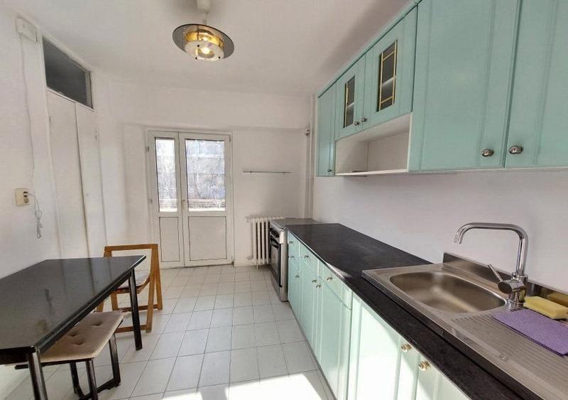 Apartament cu 2 camere decomandat în Unirii