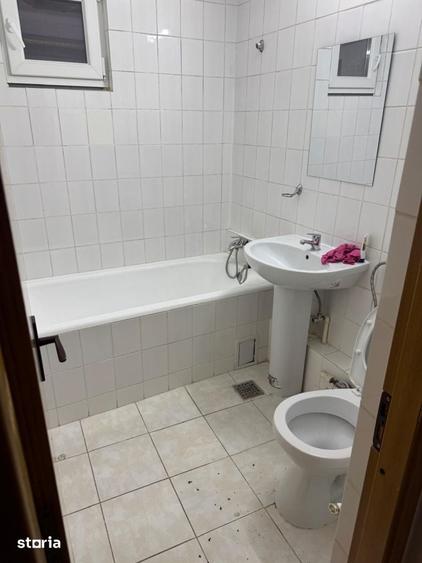 Apartament cu 4 camere în Tudor Vladimirescu