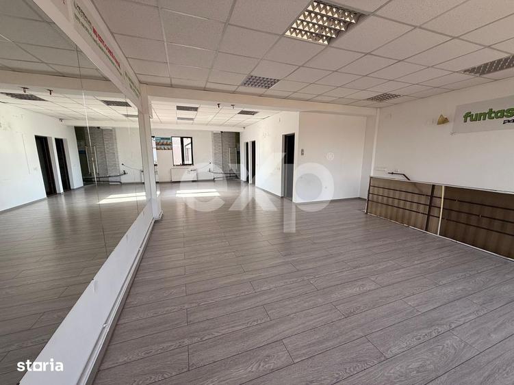 Spațiu comercial, de 180 mp, în Găvana