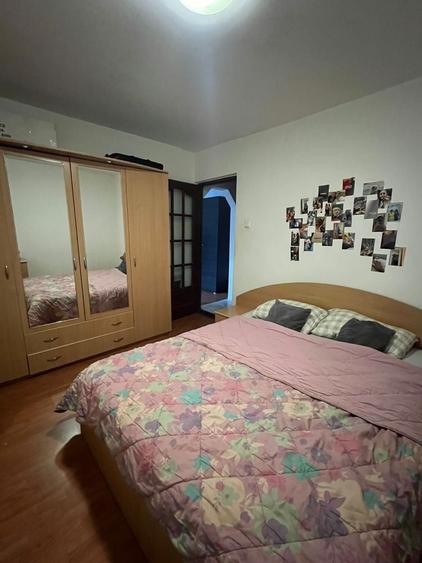 Apartament cu 2 camere decomandat în Soarelui