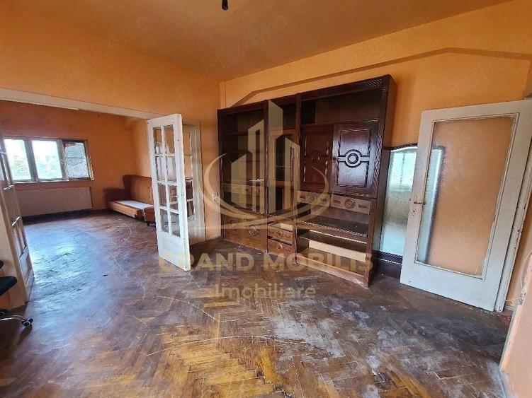 Apartament cu 2 camere în Parcul Carol