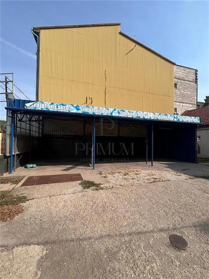 Casă individuală cu 6 camere cu Canalizare în Soarelui