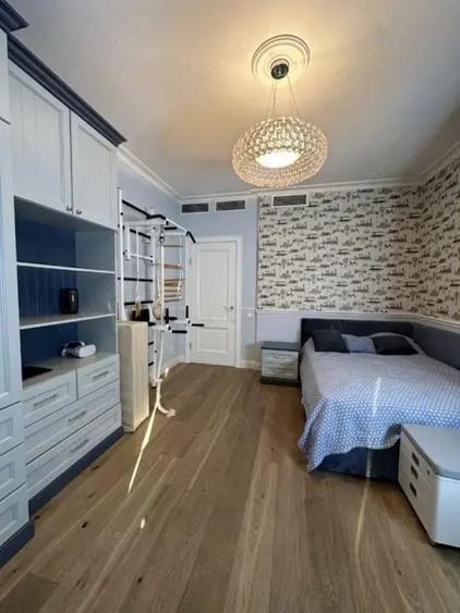 Apartament cu 2 camere decomandat în Olteniței