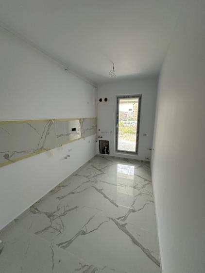Apartament cu 2 camere decomandat în Berceni — fotografia 1