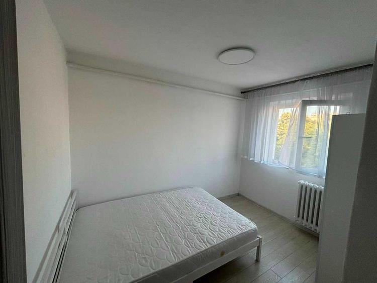 Apartament cu 3 camere decomandat în Tătărași