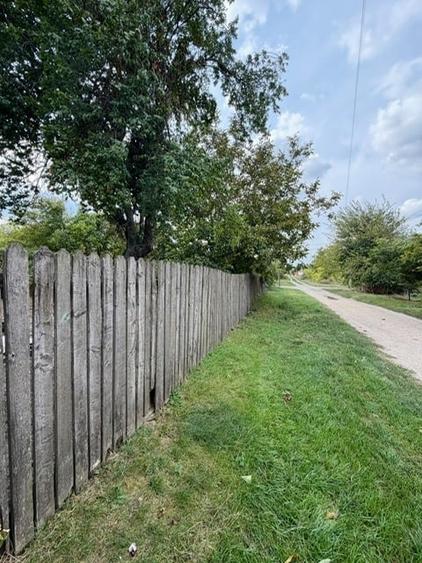 Casă individuală cu 3 camere cu Teren 2500 Mp în Sălcioara