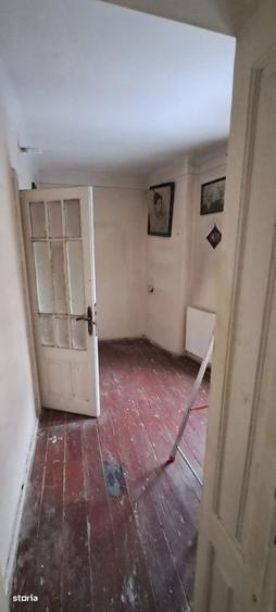 Casă cu 3 camere cu Teren 200 Mp în Bucureștii Noi