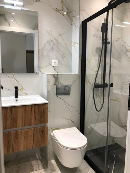 Apartament cu 2 camere semidecomandat, mobilat în Florești