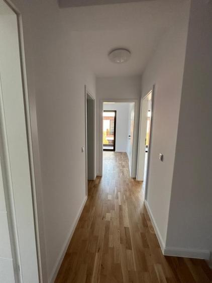 Duplex cu 4 camere cu Canalizare în Florești