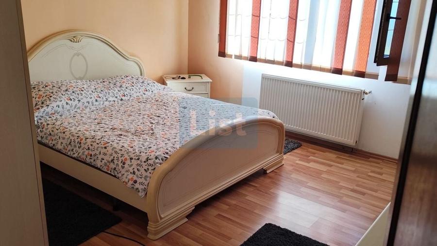 Casă cu 5 camere cu Canalizare în Goruna