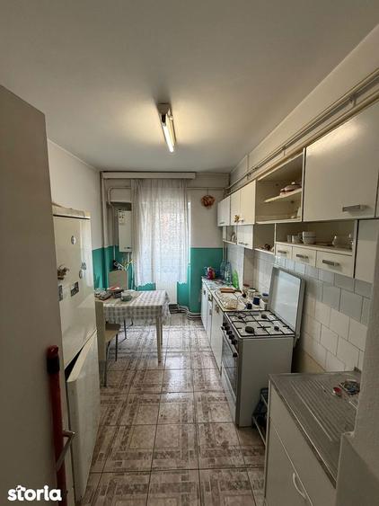 Apartament cu 4 camere în Gară