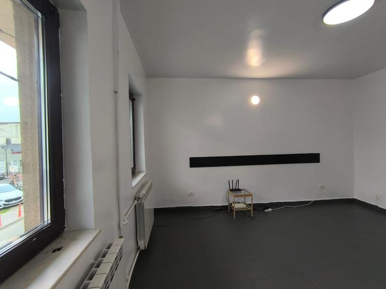 CENTRU PIATA UNIRII(cod03) - Birouri luminoase cu terasa ! - 4