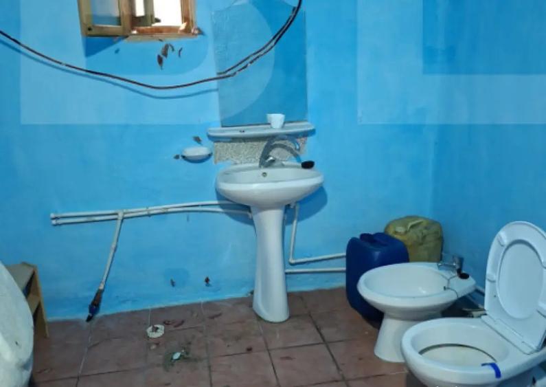 Casă cu 4 camere cu Teren 1000 Mp în Central