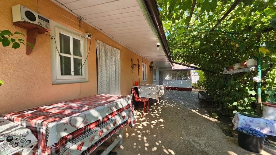 Munteni-Buzau, Casa 4 camere, 80 mp cu teren de 1.912 mp - 1