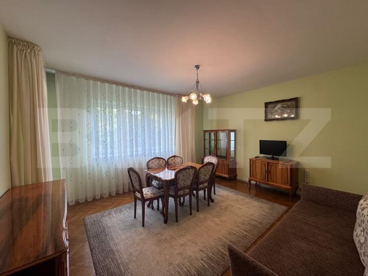 Apartament cu 3 camere decomandat, mobilat în Zorilor