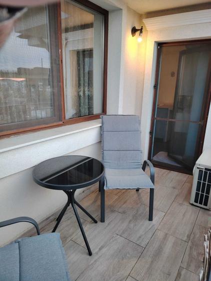 Apartament cu 2 camere decomandat în Giroc