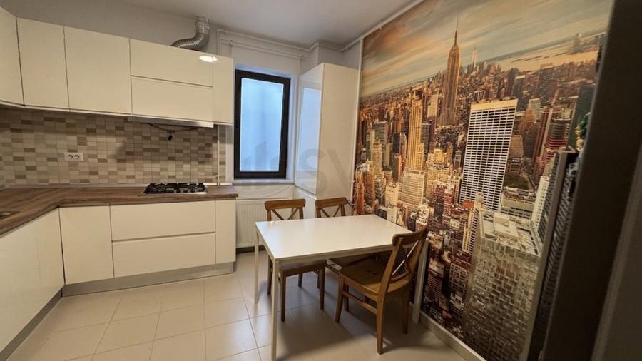 Apartament cu 3 camere semidecomandat, mobilat în Iancu Nicolae