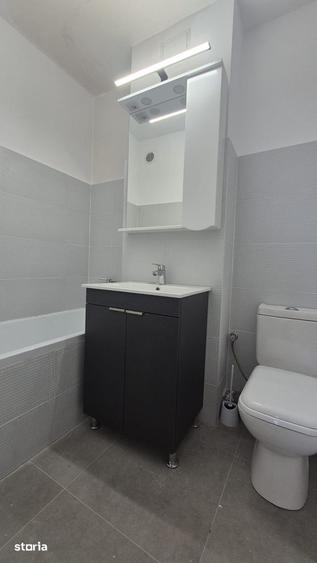 Apartament cu 3 camere decomandat, mobilat în Dristor