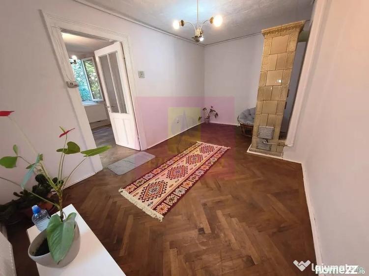 Casă cu 1 camere cu Teren 36 Mp în Calea Victoriei