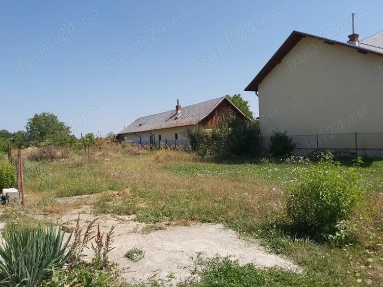 Teren de 1875 mp, în Tătărani