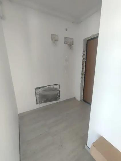 Apartament cu 2 camere decomandat în Theodor Pallady