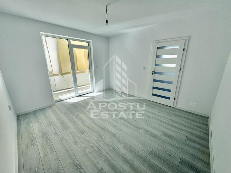 Apartament cu 3 camere semidecomandat în Calea Urseni