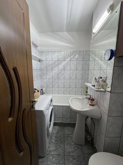 Apartament cu 2 camere decomandat în Gorjului