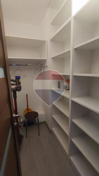 Apartament cu 3 camere decomandat, mobilat în Calea Aradului