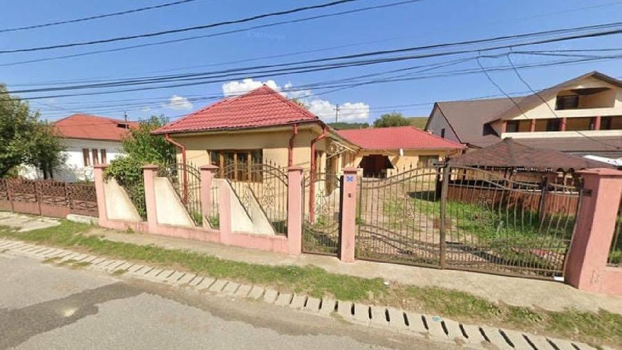 Casă individuală cu 3 camere cu Teren 600 Mp în Câmpuri