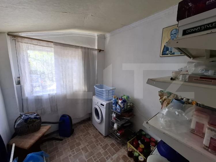 Casă individuală cu 5 camere cu Canalizare în Ardud