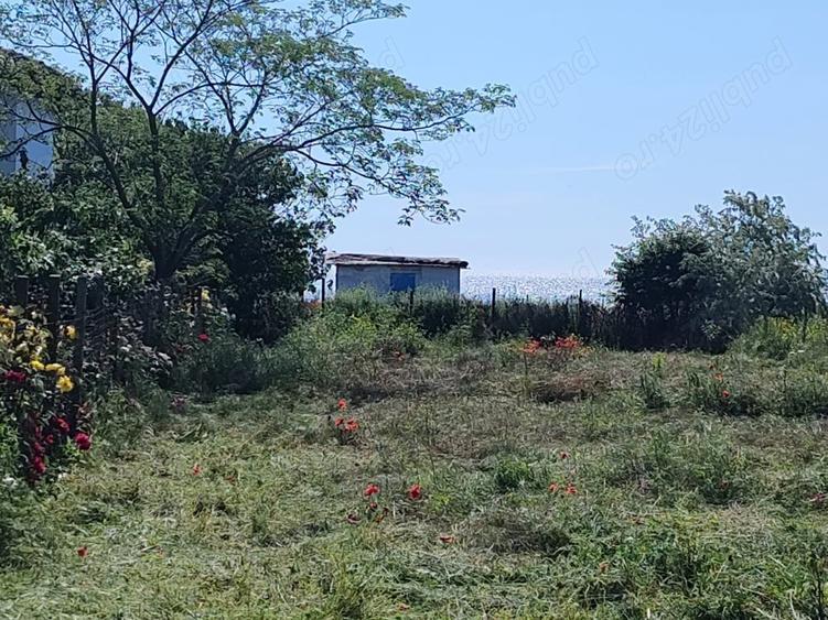 Teren de 750 mp, în Central