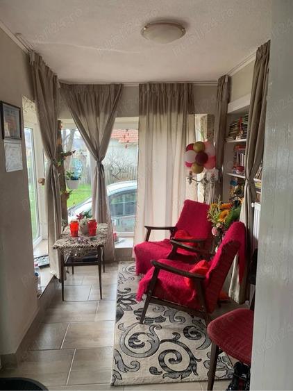 Casă cu 4 camere cu Teren 1646 Mp în Brebu