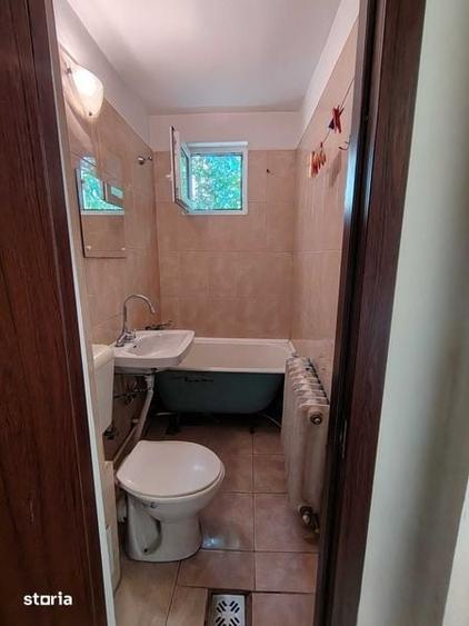 Apartament cu 2 camere,zona centrala, cu loc parcare - 8
