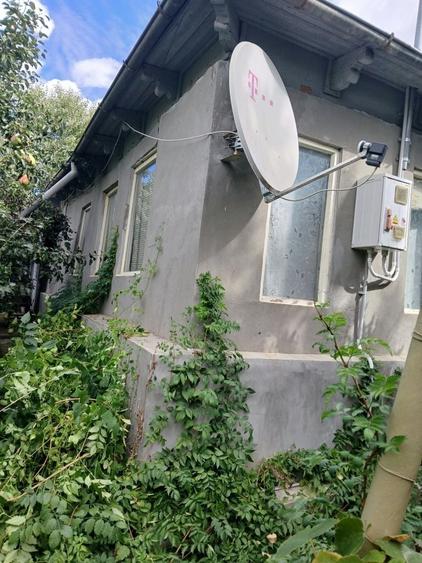 Teren de 5500 mp, în Exterior Vest