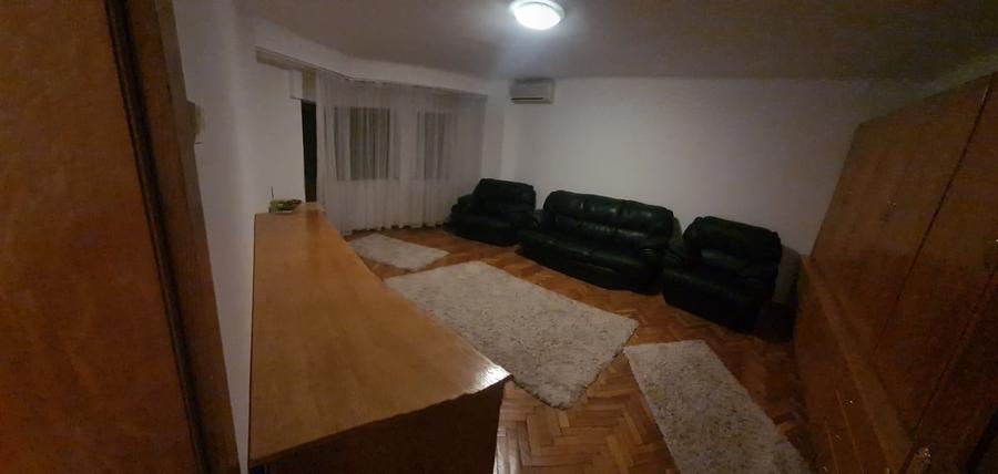 Apartament decomandat în Libertății