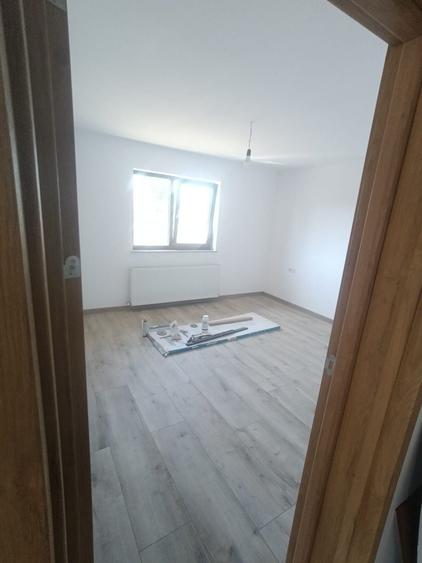 Casă cu 2 camere în Central