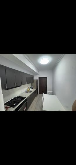 Apartament cu 2 camere decomandat, mobilat în Tomis Plus