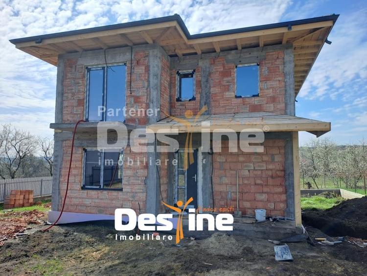 Casă individuală cu 4 camere cu Teren 407 Mp în Miroslava