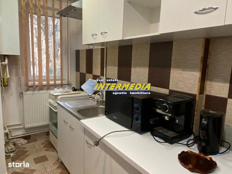 Apartament cu 2 camere, mobilat în Central