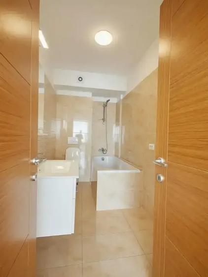 Apartament cu 3 camere nedecomandat în Virtuții