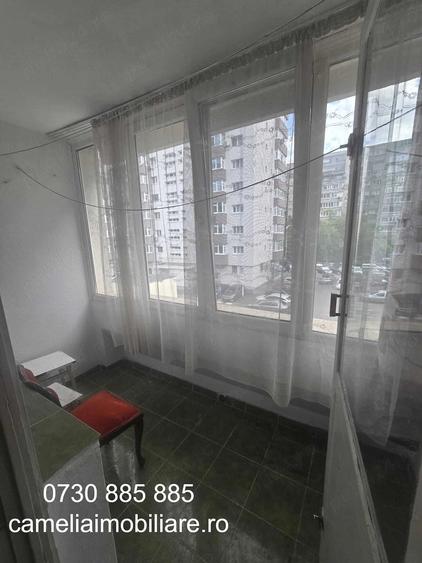 Apartament cu 3 camere decomandat în Militari