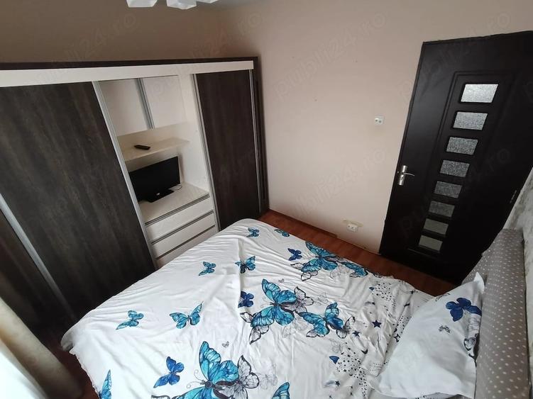 Apartament cu 2 camere decomandat în Traian