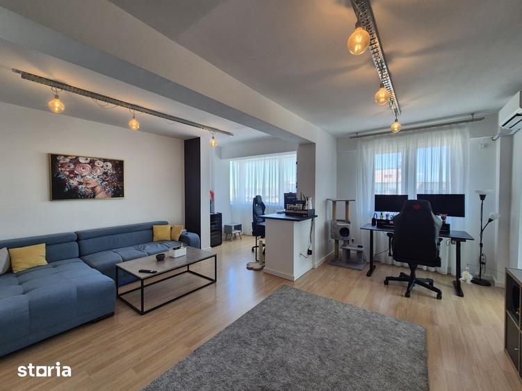 Apartament cu 3 camere în Zorilor