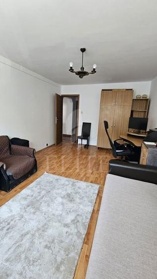 Apartament 2 camere în zona STR. LUNII - 5